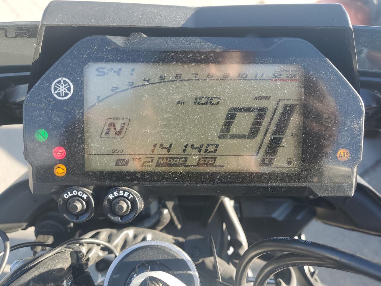 JYARN48E4HA001105 2017 Yamaha Fz10