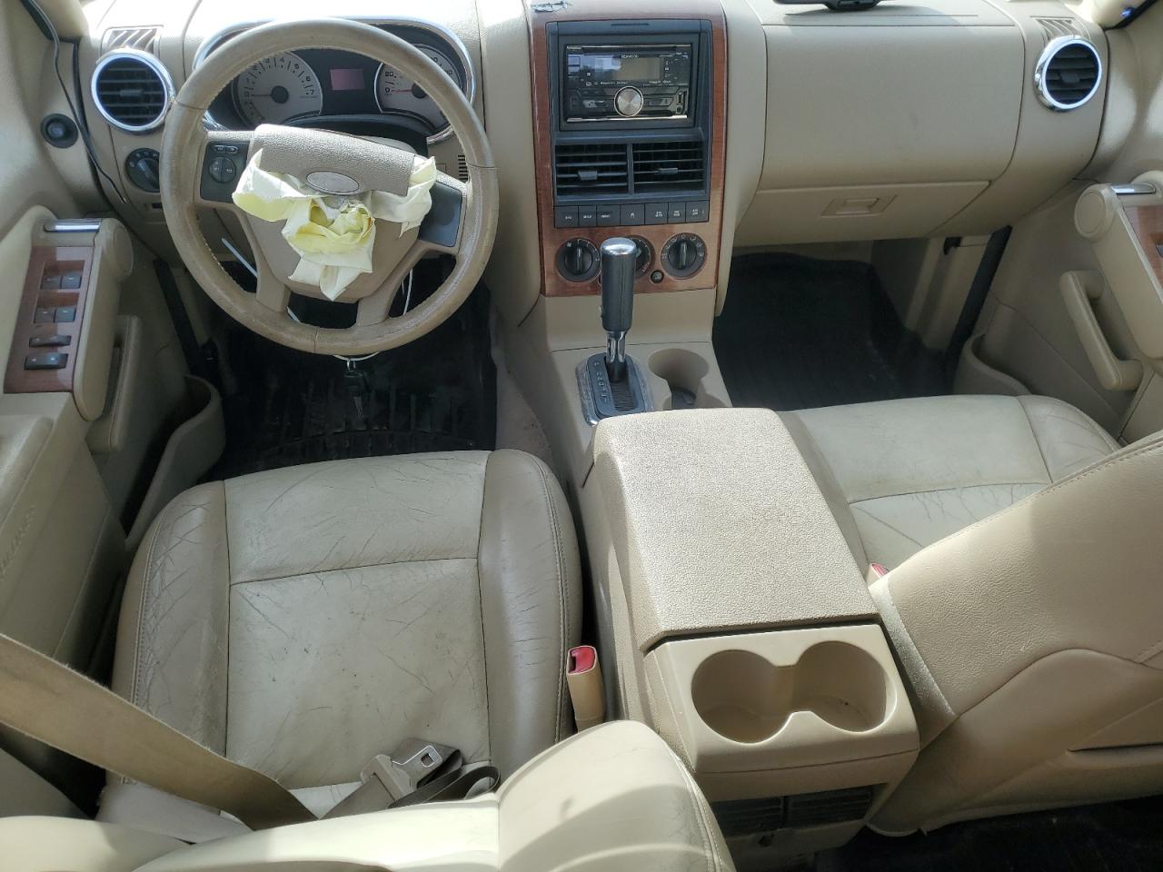 2007 Ford Explorer - Image 8