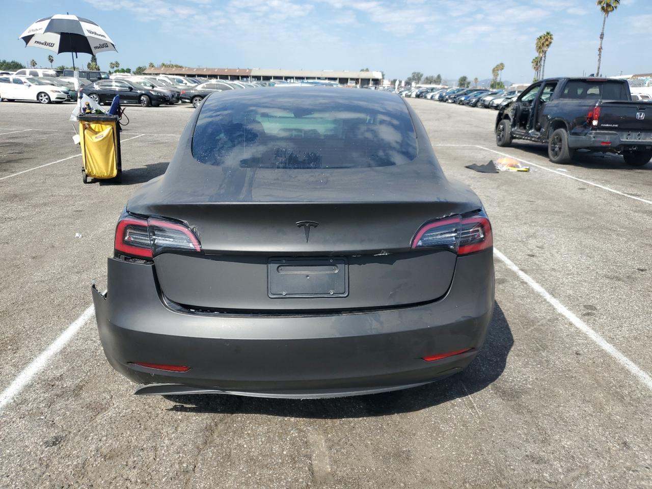 5YJ3E1EA0NF320370 2022 Tesla Model 3