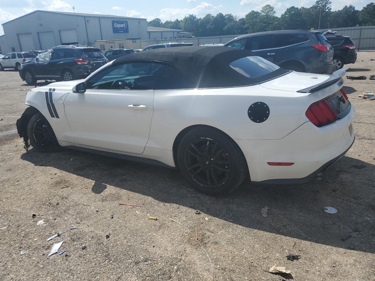 1FATP8UH2H5295226 2017 FORD MUSTANG - Image 2