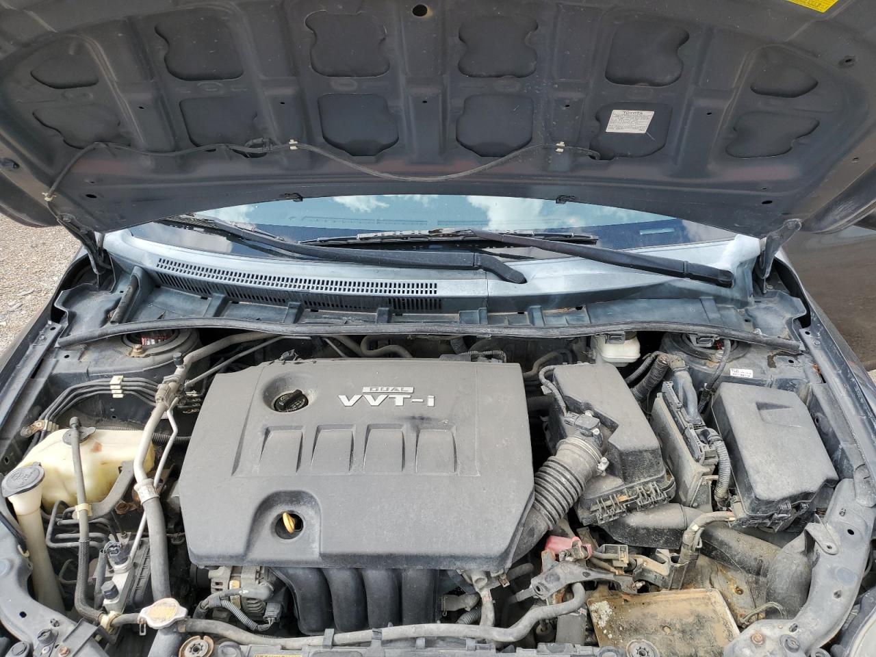 2010 Toyota Corolla - Image 11