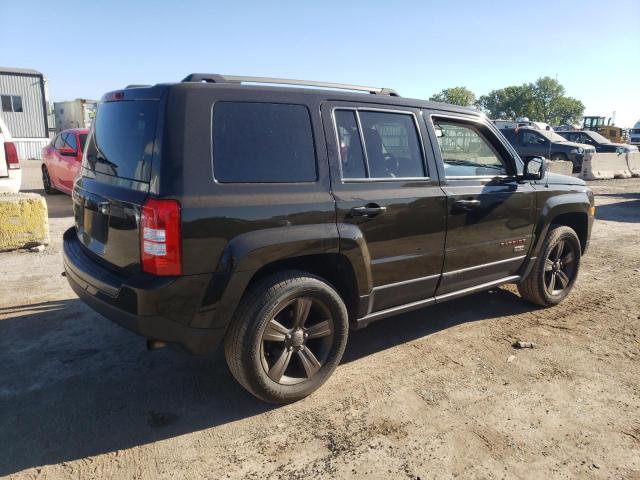  JEEP PATRIOT 2017 Zielony