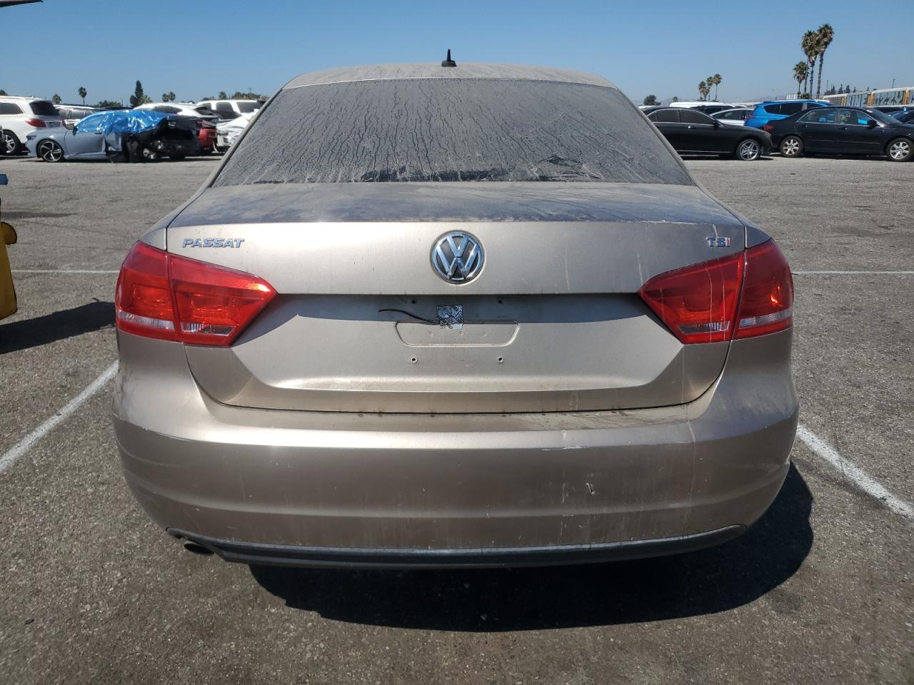 1VWAT7A30FC078120 2015 Volkswagen Passat S