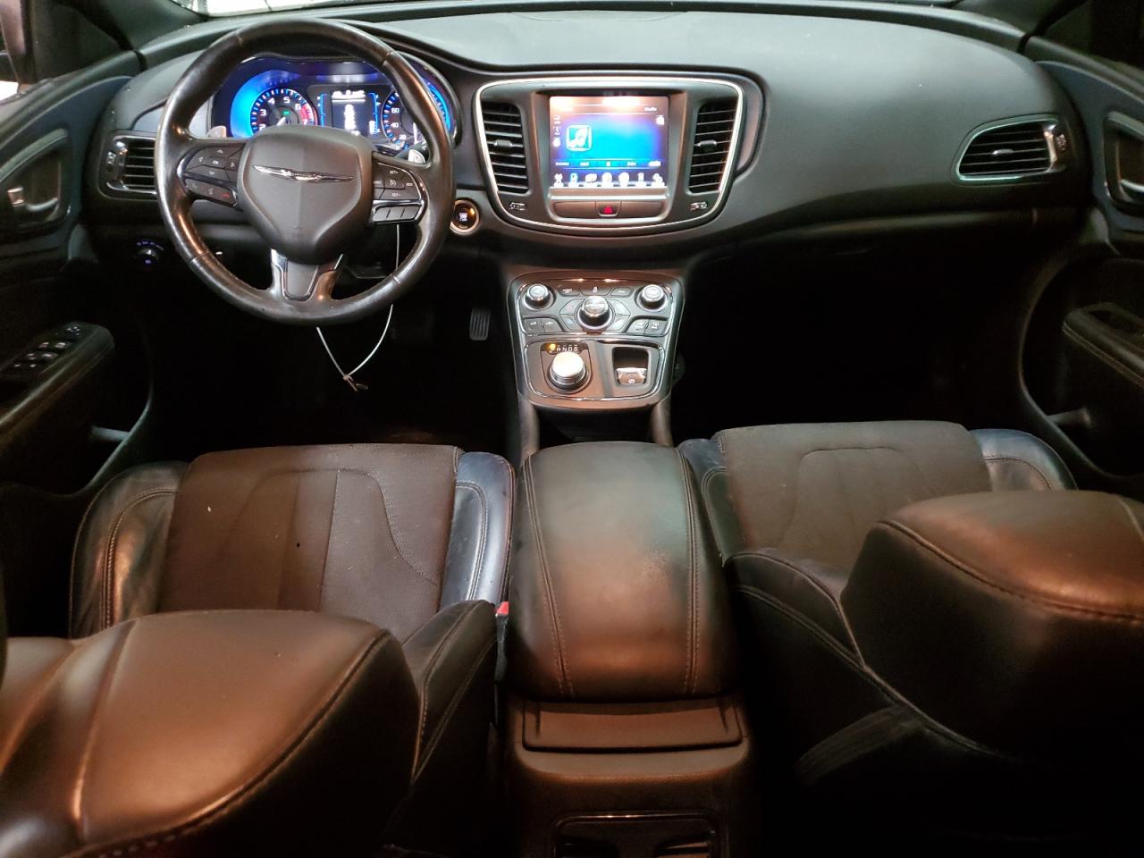 2015 Chrysler 200 - Image 8