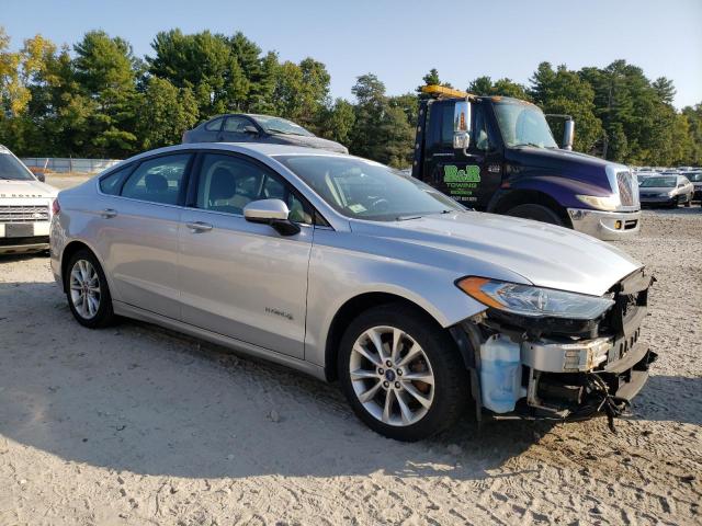  FORD FUSION 2017 Srebrny