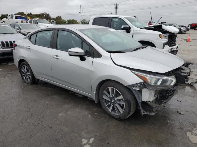  NISSAN VERSA 2021 Silver