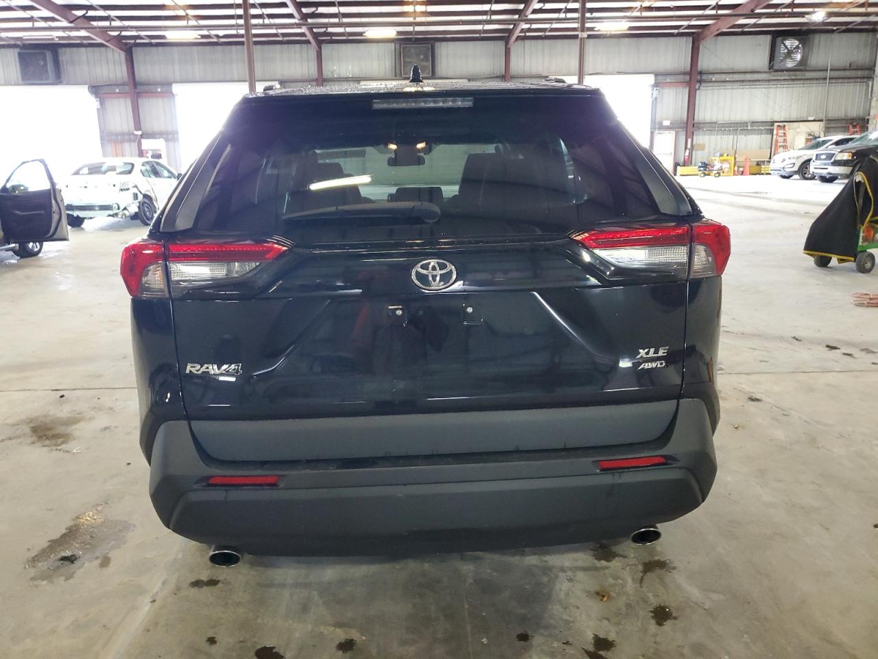 2021 Toyota Rav4 Xle VIN: 2T3P1RFV5MW205799 Lot: 69972254