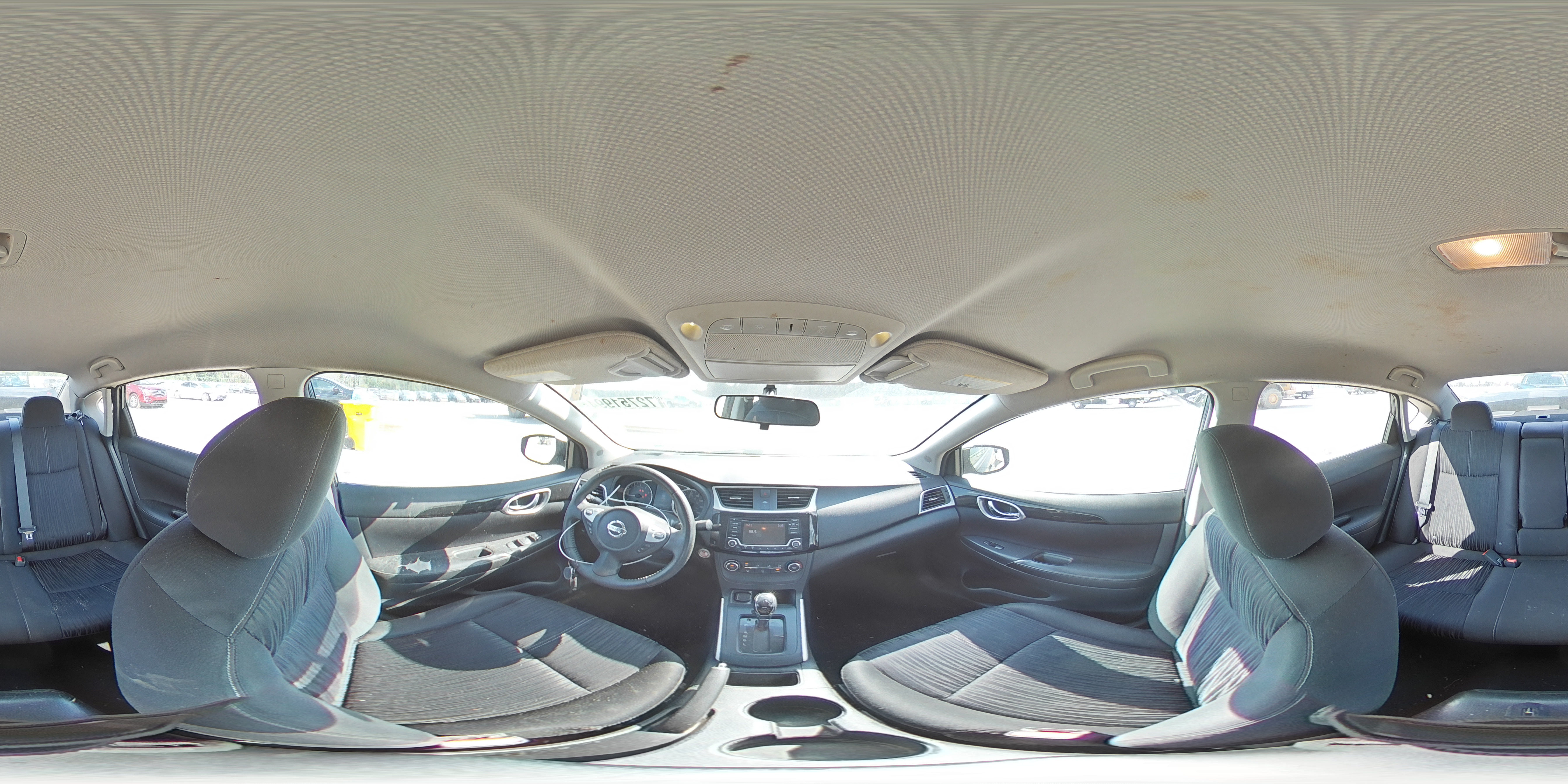 2017 Nissan Sentra - Image 12
