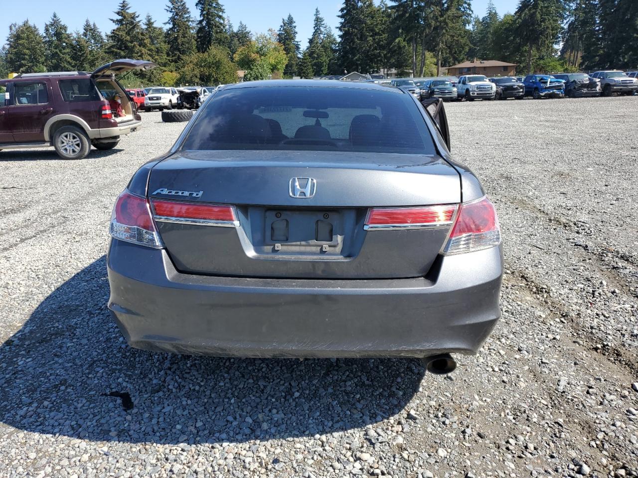 2011 Honda Accord Lxp VIN: 1HGCP2F48BA025337 Lot: 71772384