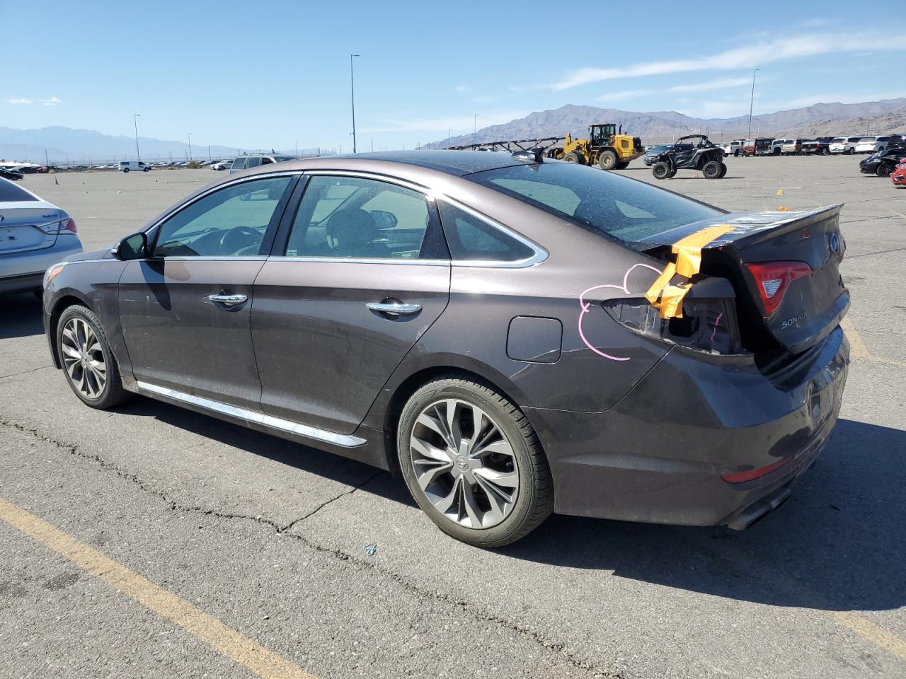 2015 Hyundai Sonata - Image 2