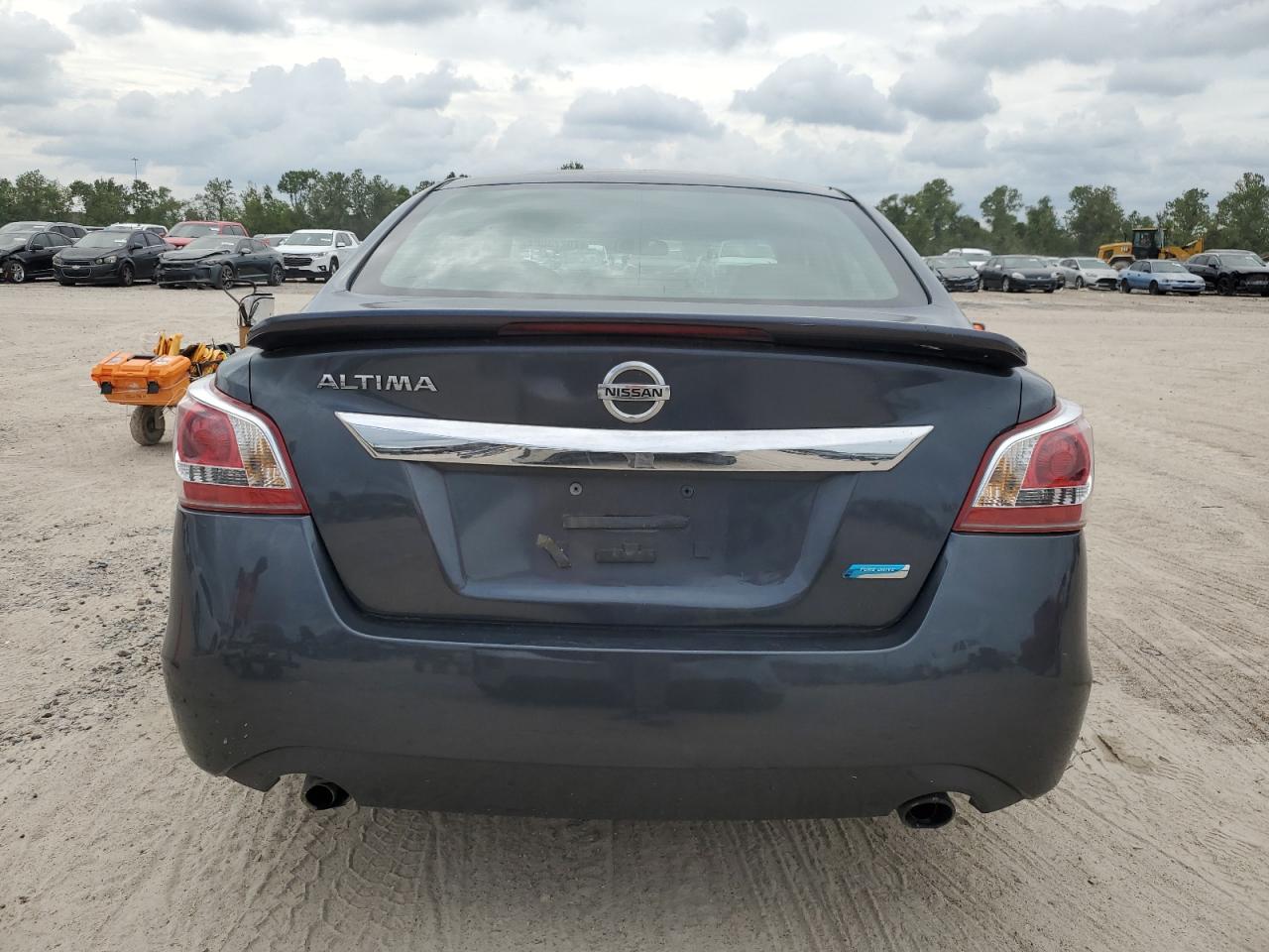 1N4AL3AP4DC211687 2013 Nissan Altima 2.5