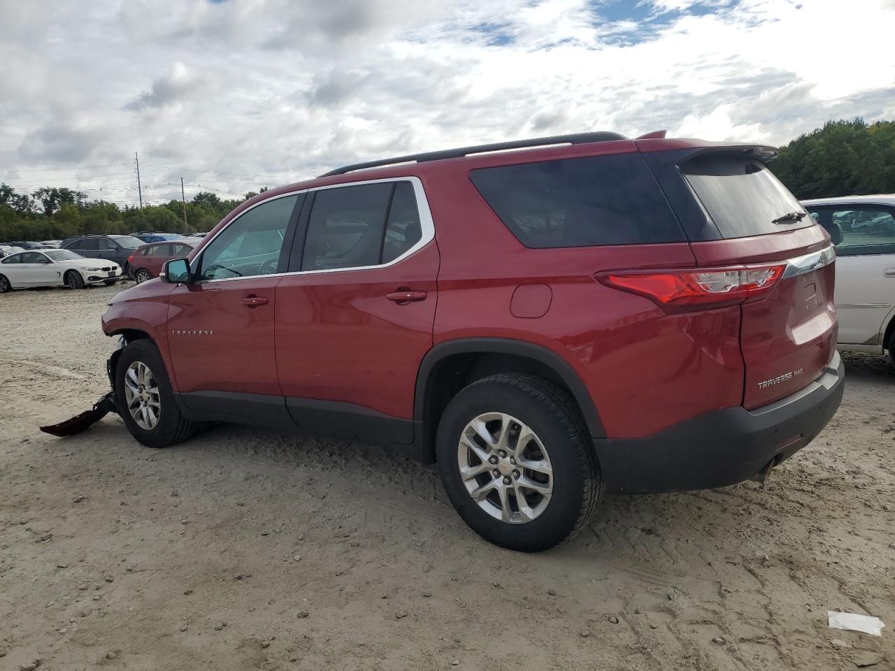 1GNEVGKW8KJ270776 2019 CHEVROLET TRAVERSE - Image 2