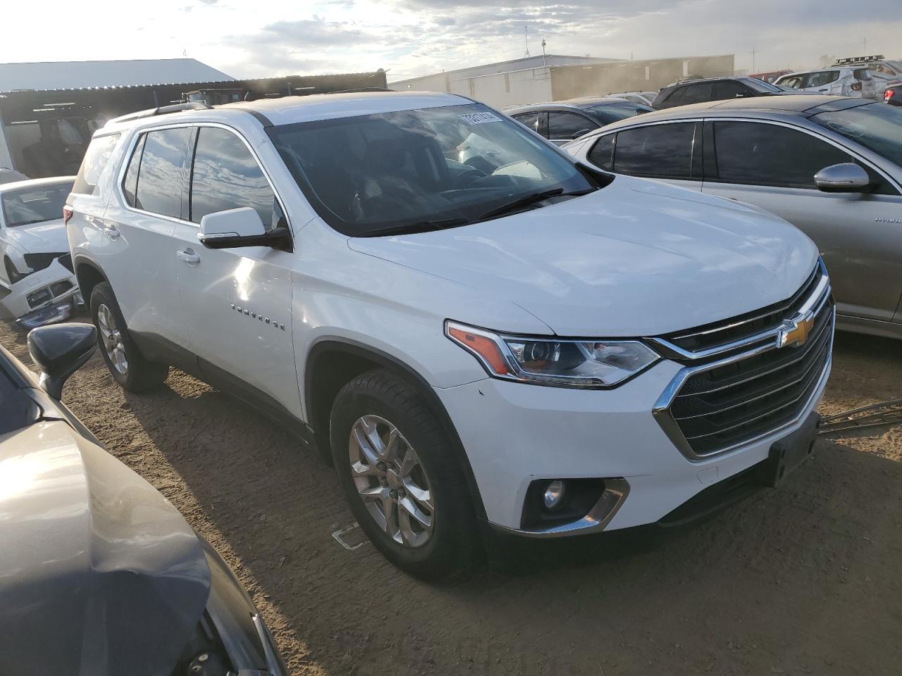 2020 Chevrolet Traverse - Image 4