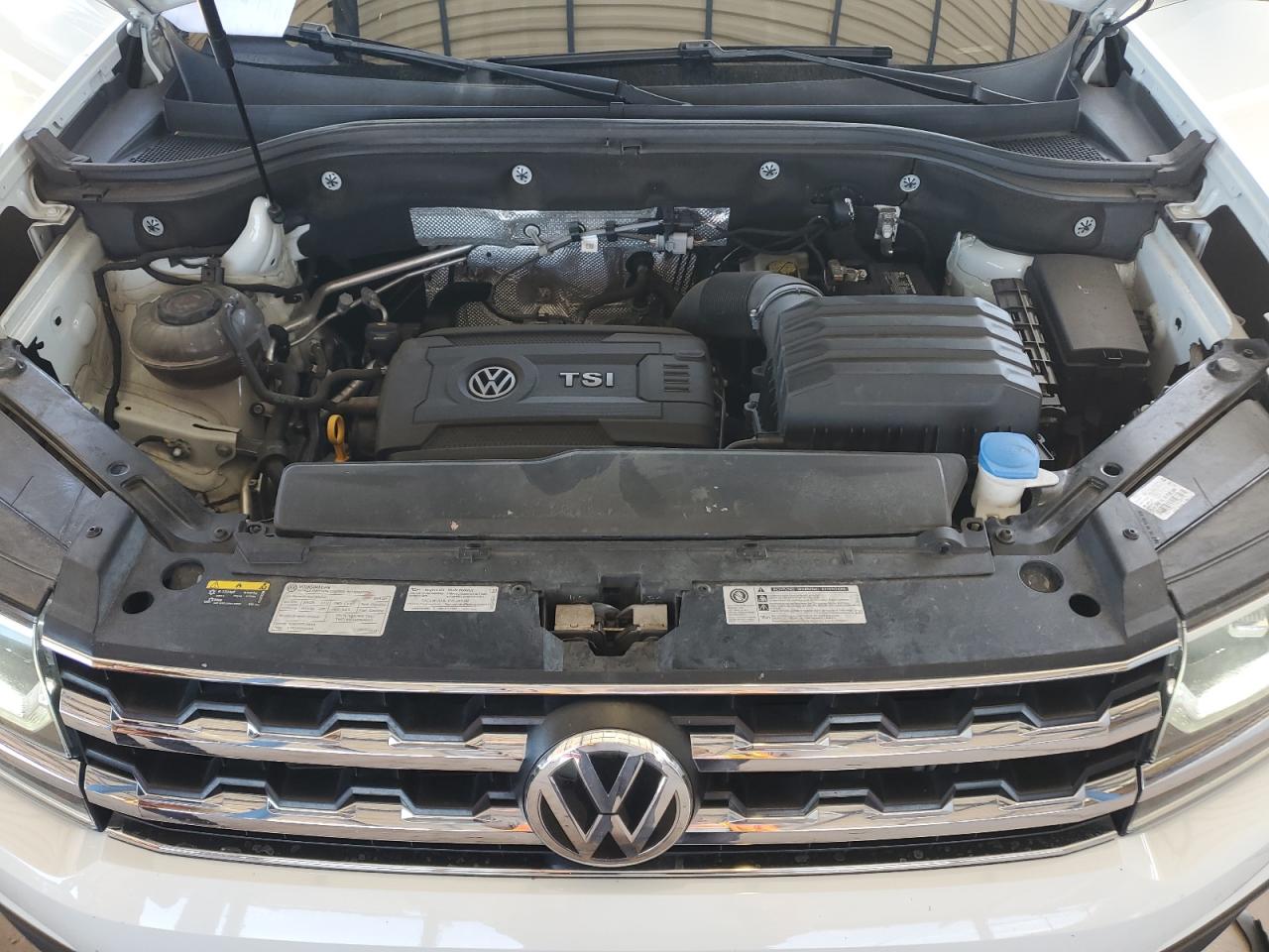 1V2DP2CA4KC613736 2019 Volkswagen Atlas Se