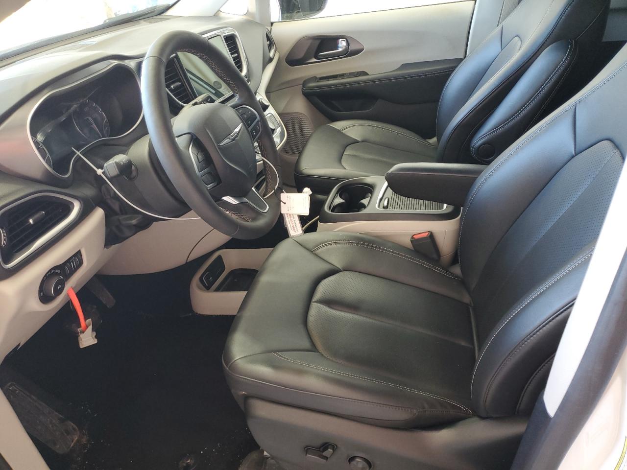 2024 Chrysler Pacifica Touring L VIN: 2C4RC1BG6RR118894 Lot: 73557224