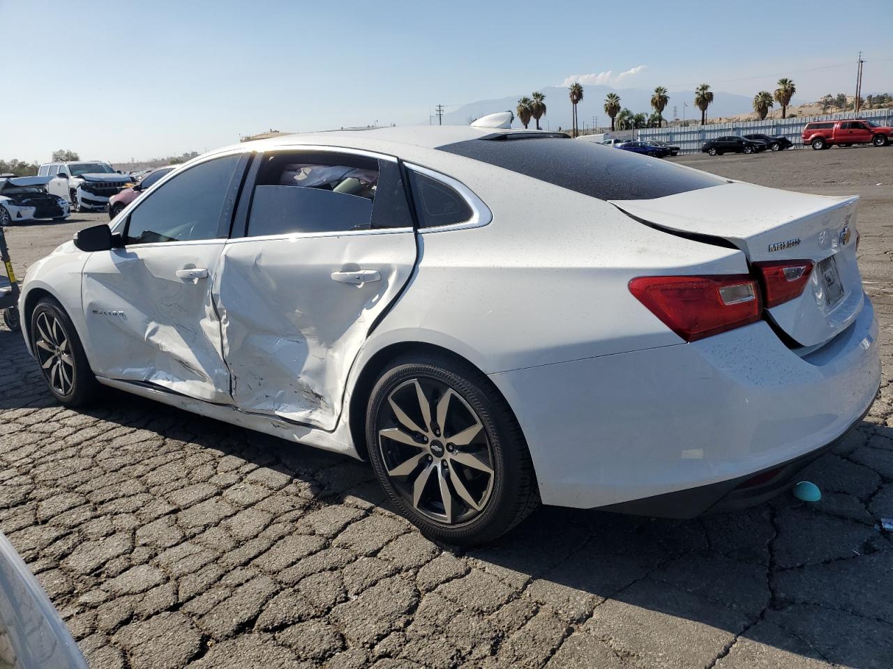 1G1ZE5ST7HF160438 2017 CHEVROLET MALIBU - Image 2