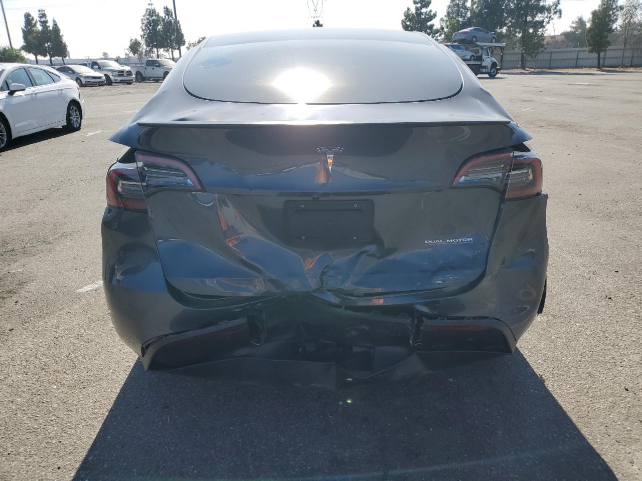 7SAYGDEF2NF542795 2022 Tesla Model Y