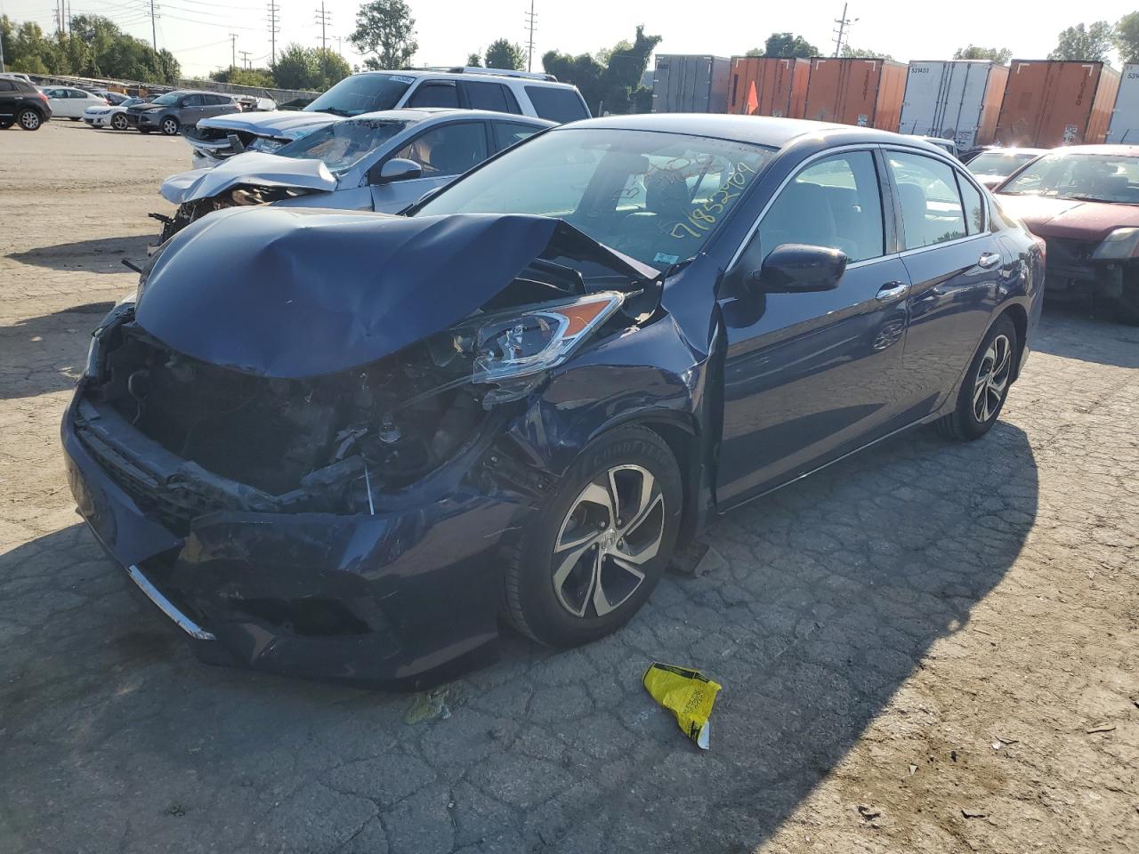 VIN 1HGCR2F32HA005417 2017 HONDA ACCORD no.1