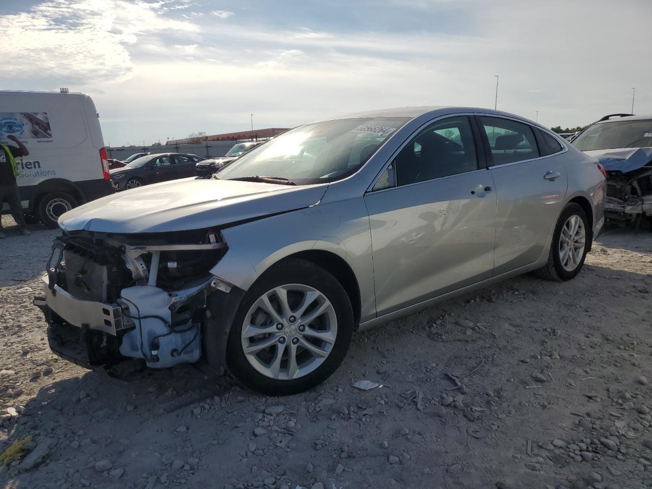 1G1ZD5ST9JF111170 2018 CHEVROLET MALIBU - Image 1