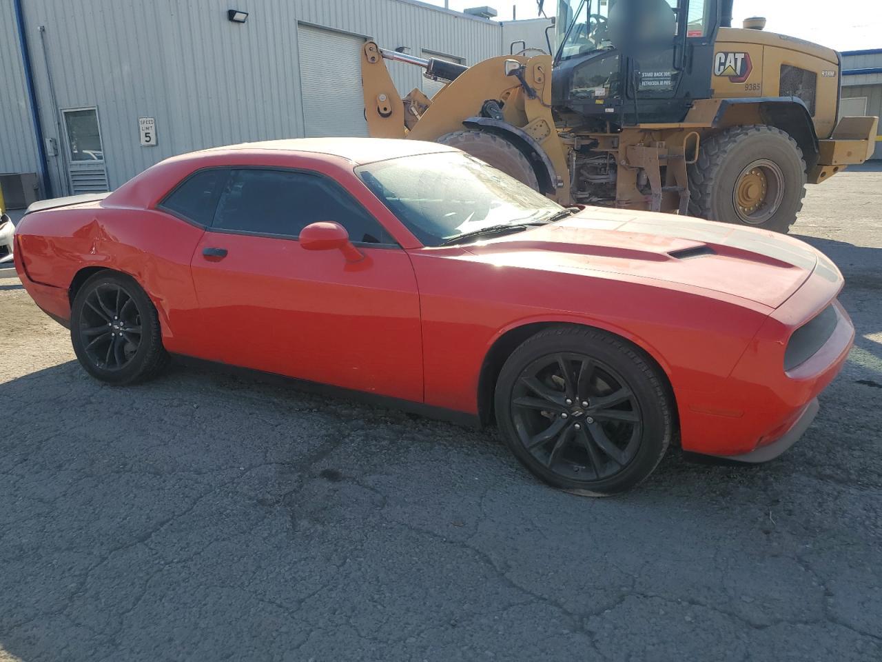 2C3CDZAG6JH178076 2018 Dodge Challenger Sxt