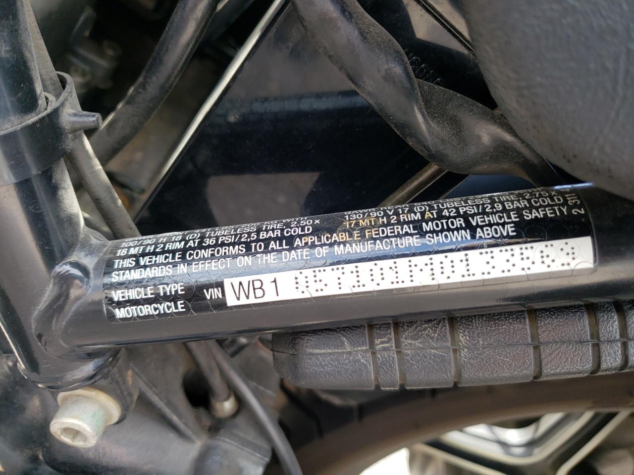 WB1057101M0133569 1991 BMW K75