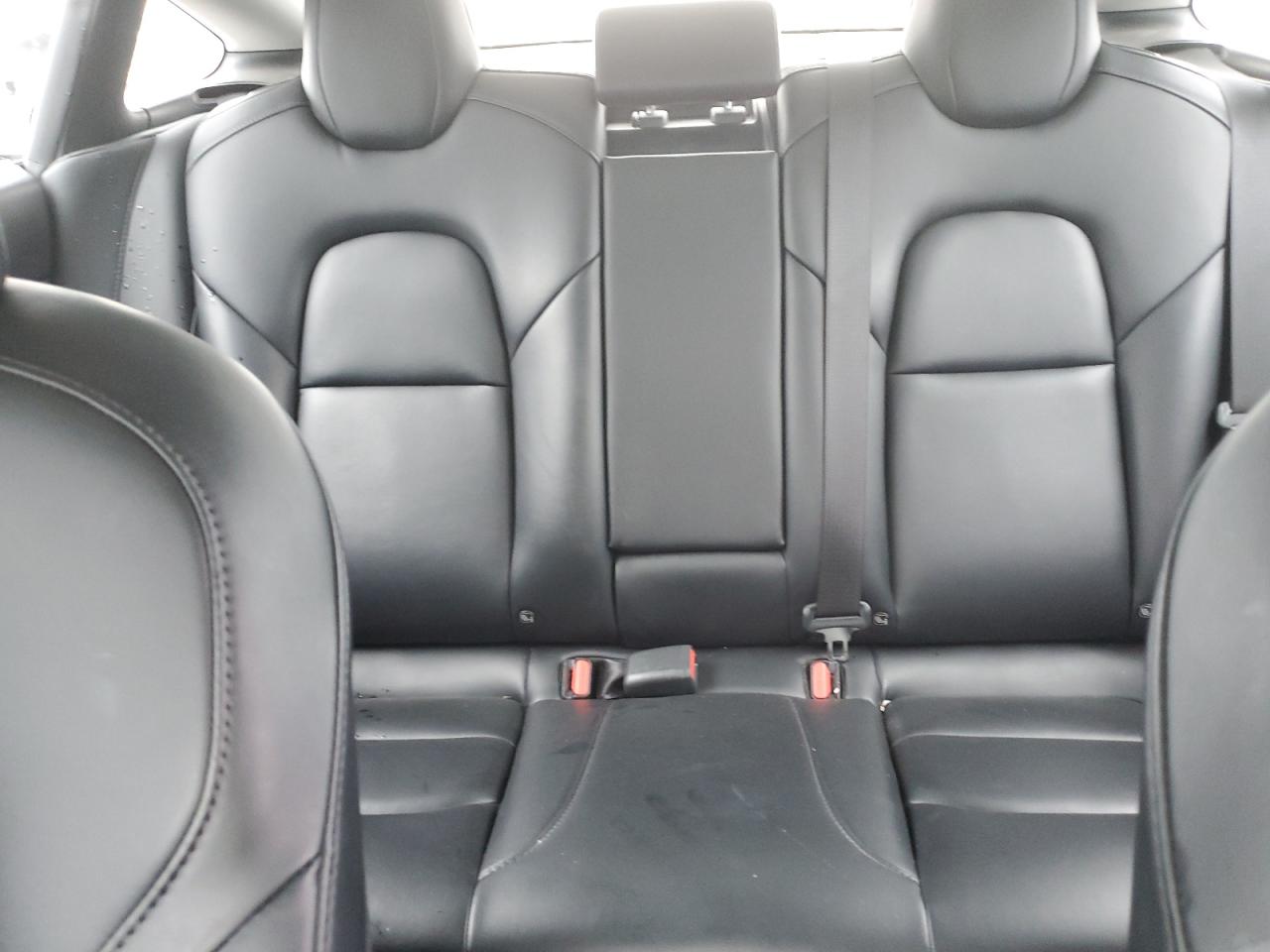 2021 Tesla Model 3 VIN: 5YJ3E1EA0MF088352 Lot: 70699424