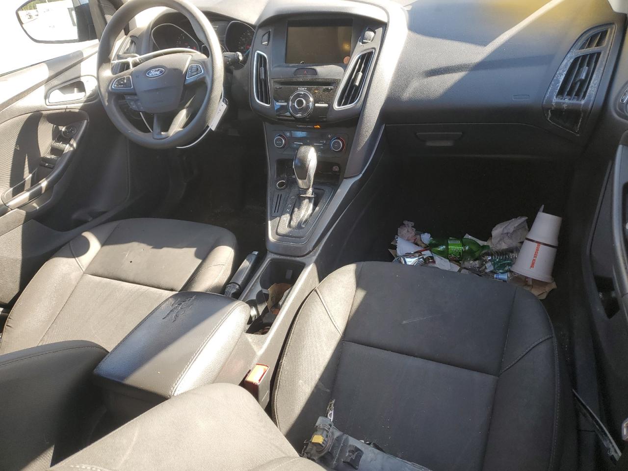 2018 Ford Focus - Image 8