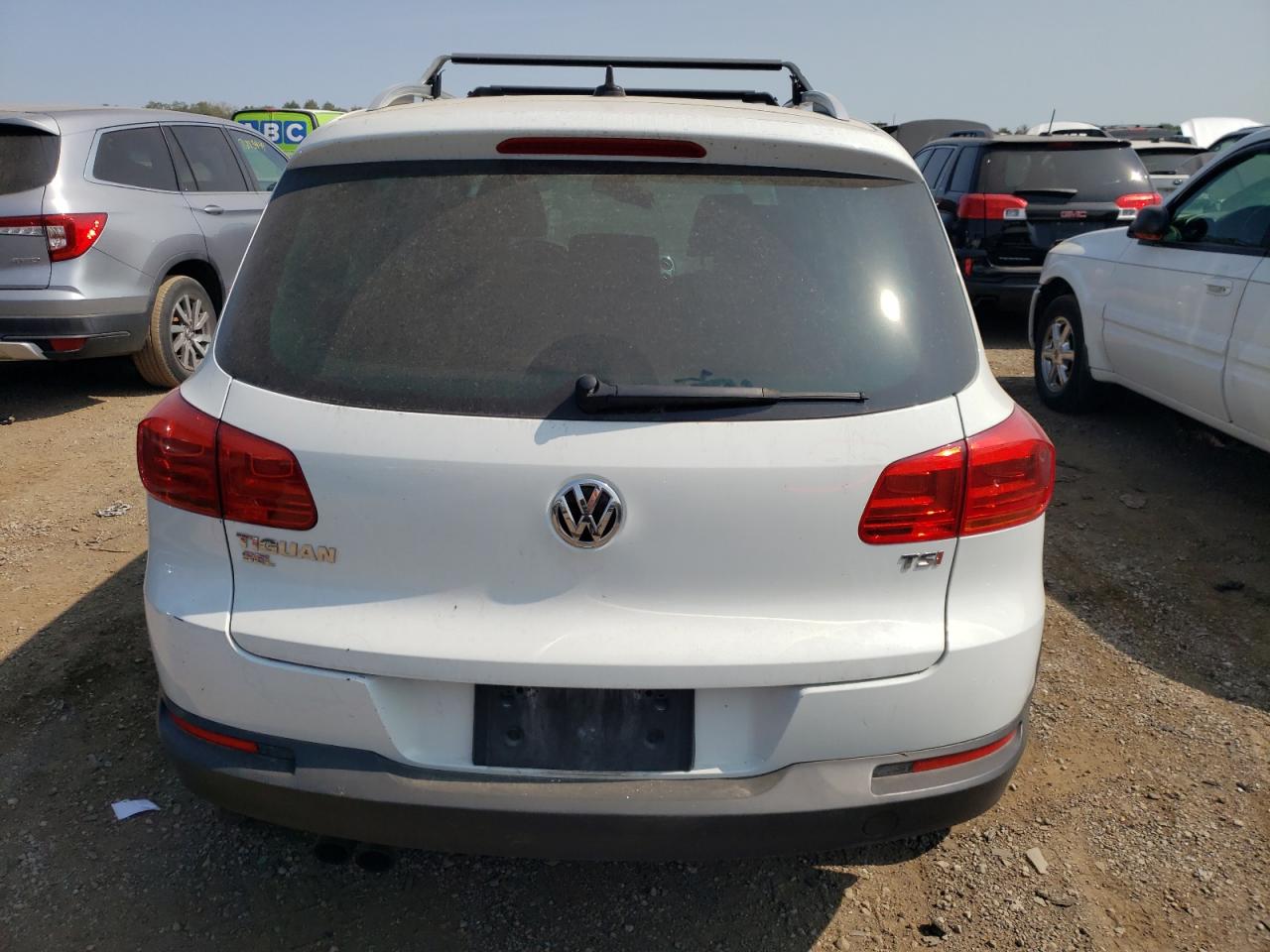 WVGAV7AX7GW614489 2016 Volkswagen Tiguan S