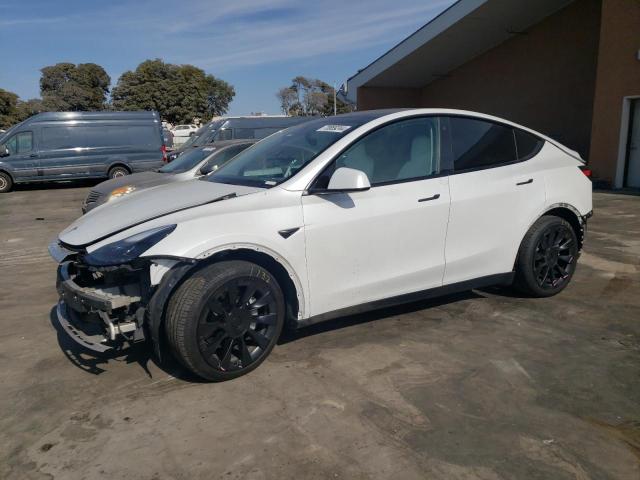 7SAYGDEE6PF696873 Tesla Model Y 