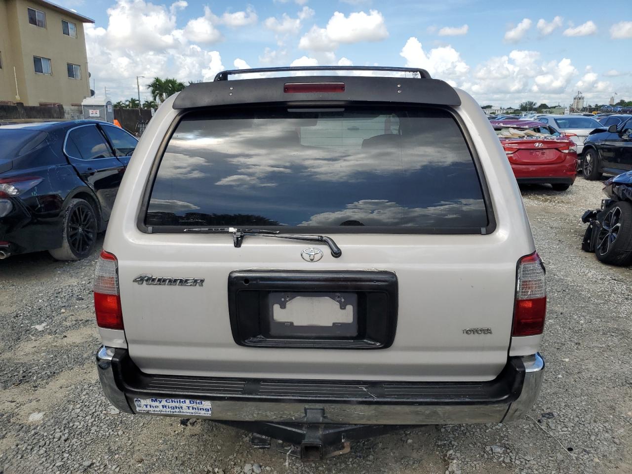 2000 Toyota 4Runner VIN: JT3GM84R4Y0060065 Lot: 71253714