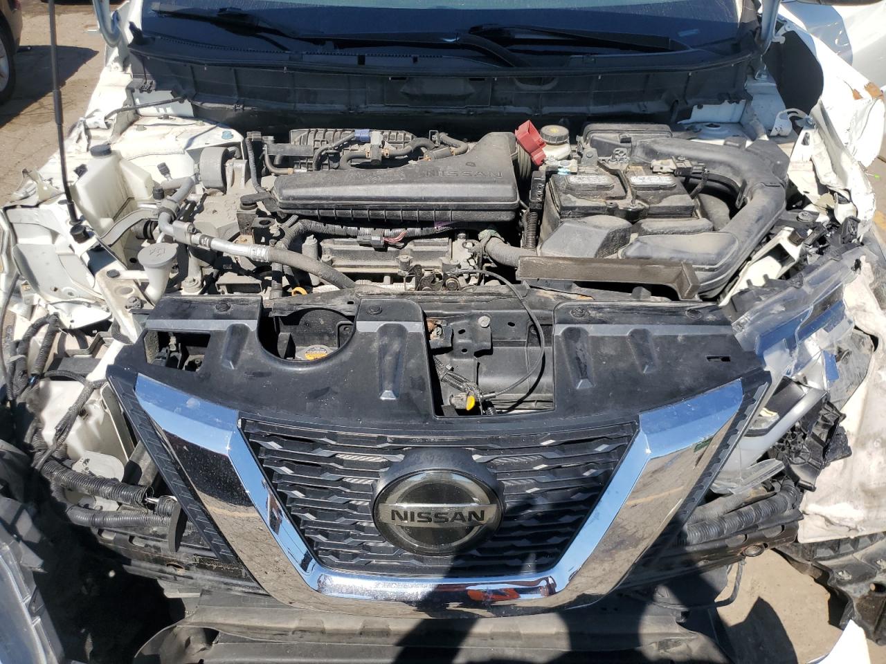 5N1AT2MVXJC786608 2018 Nissan Rogue S