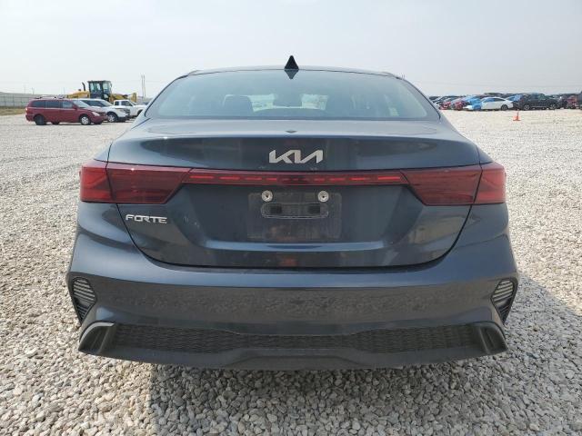 3KPF24AD9RE767332 Kia Forte LX 6