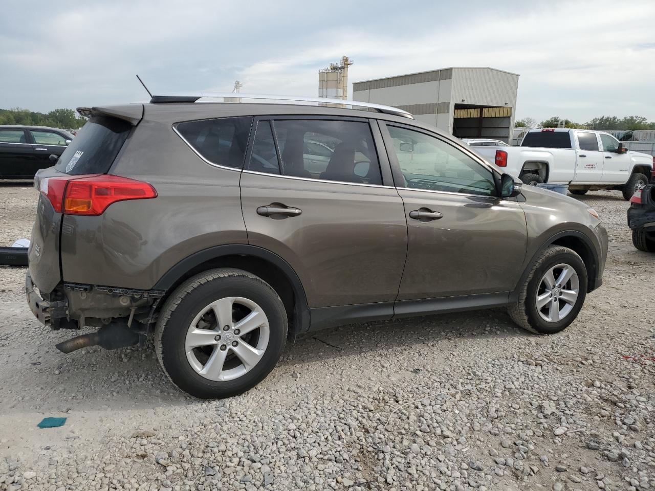 VIN JTMRFREV3DD007246 2013 TOYOTA RAV4 no.3