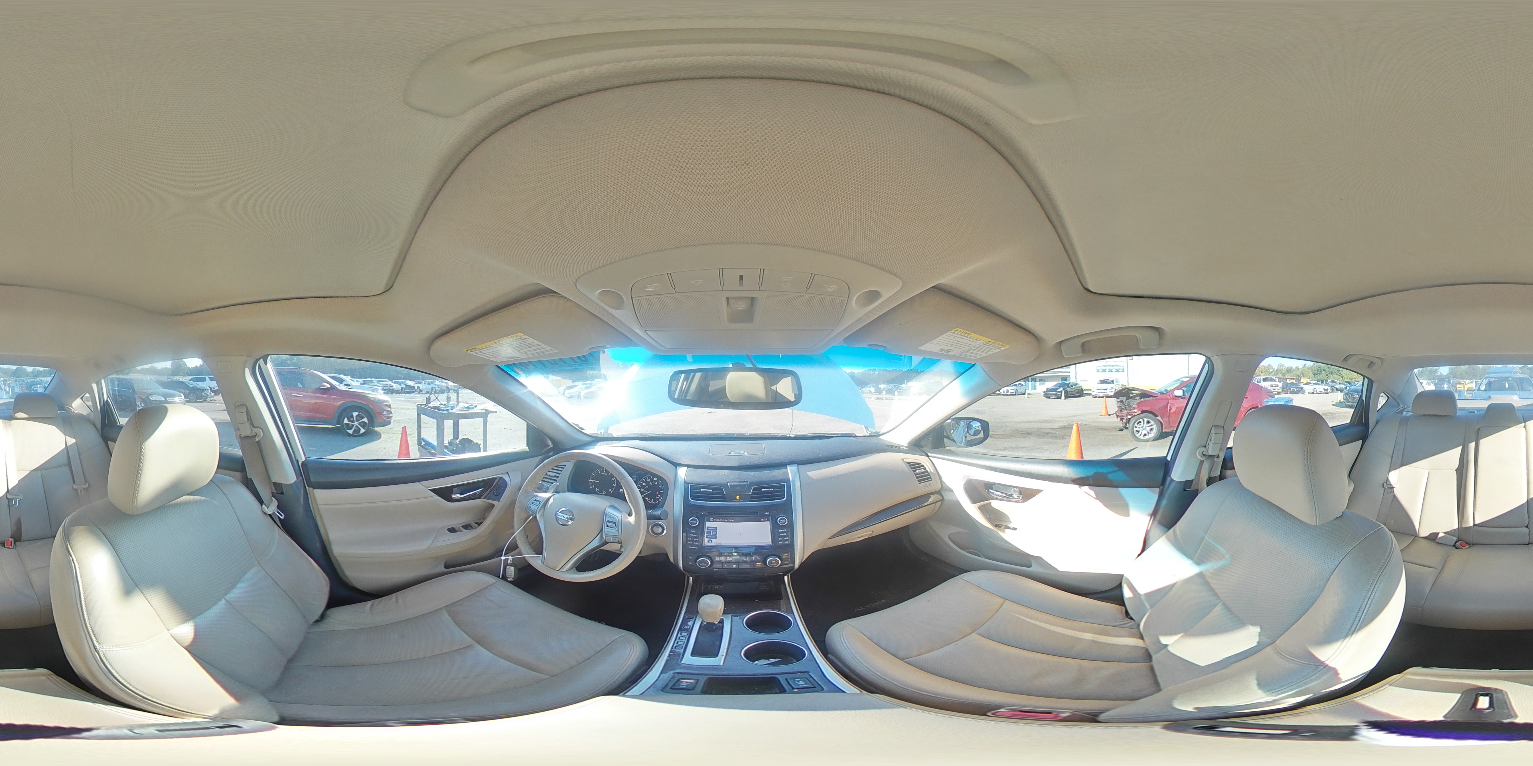 2015 Nissan Altima - Image 13