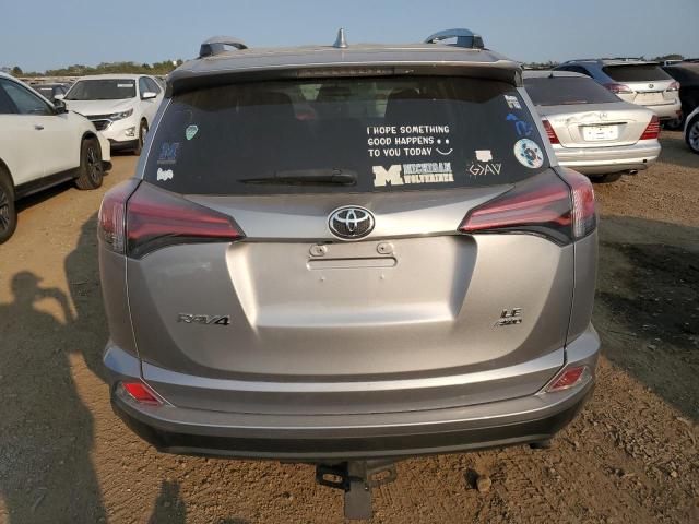  TOYOTA RAV4 2016 Srebrny