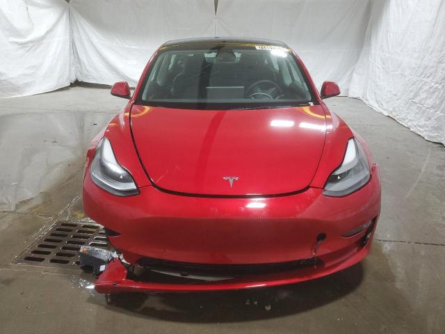  TESLA MODEL 3 2022 Червоний