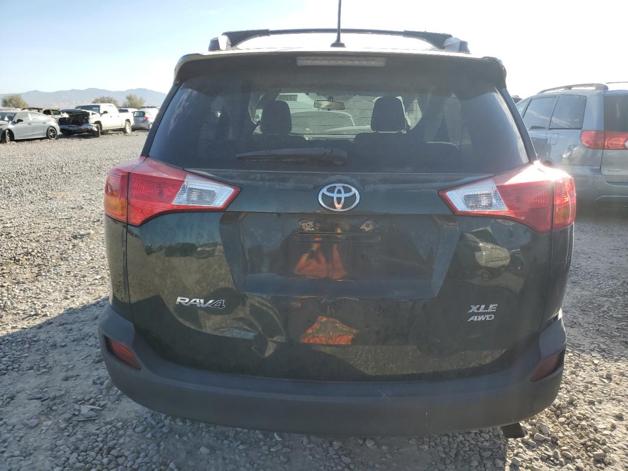 2T3RFREVXDW110490 2013 Toyota Rav4 Xle