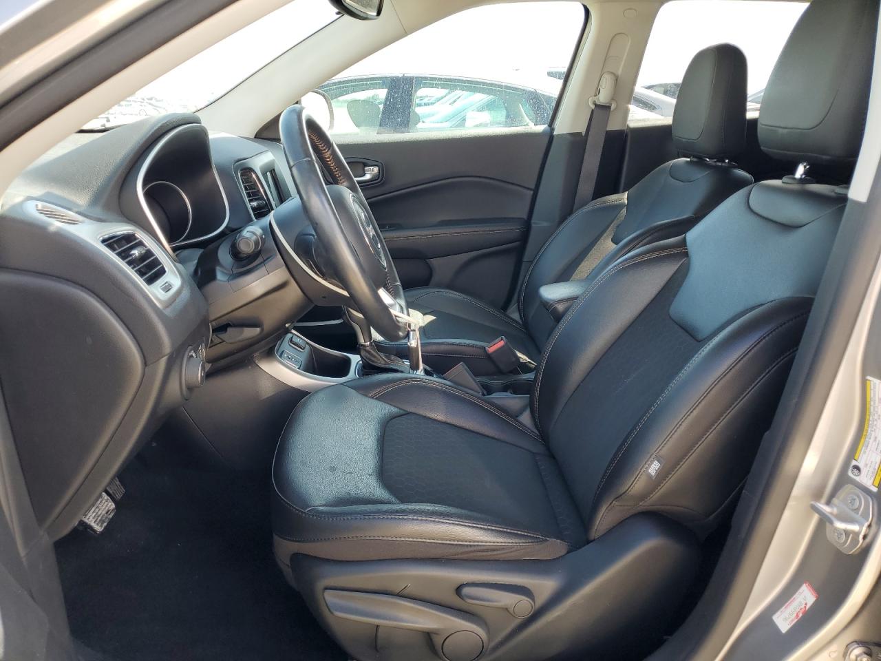 2019 Jeep Compass Latitude VIN: 3C4NJCBB3KT851119 Lot: 73836664