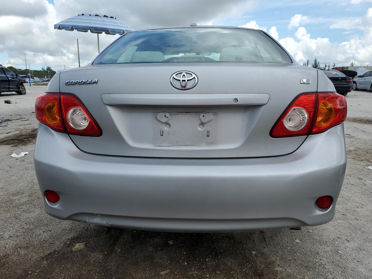 2010 Toyota Corolla - Image 6