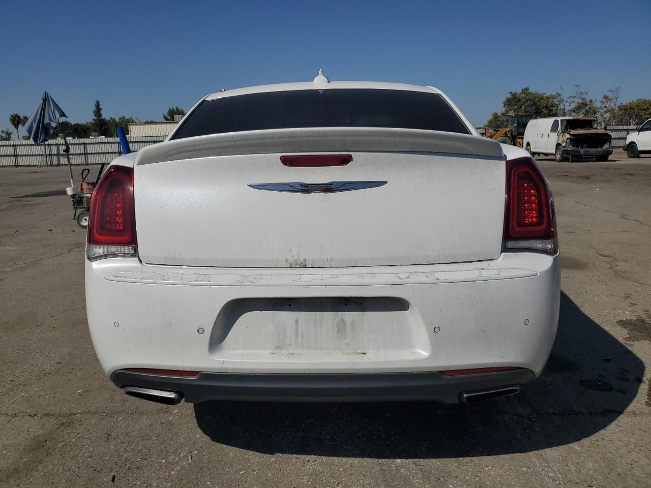 2015 Chrysler 300 S VIN: 2C3CCABT5FH867873 Lot: 73253794