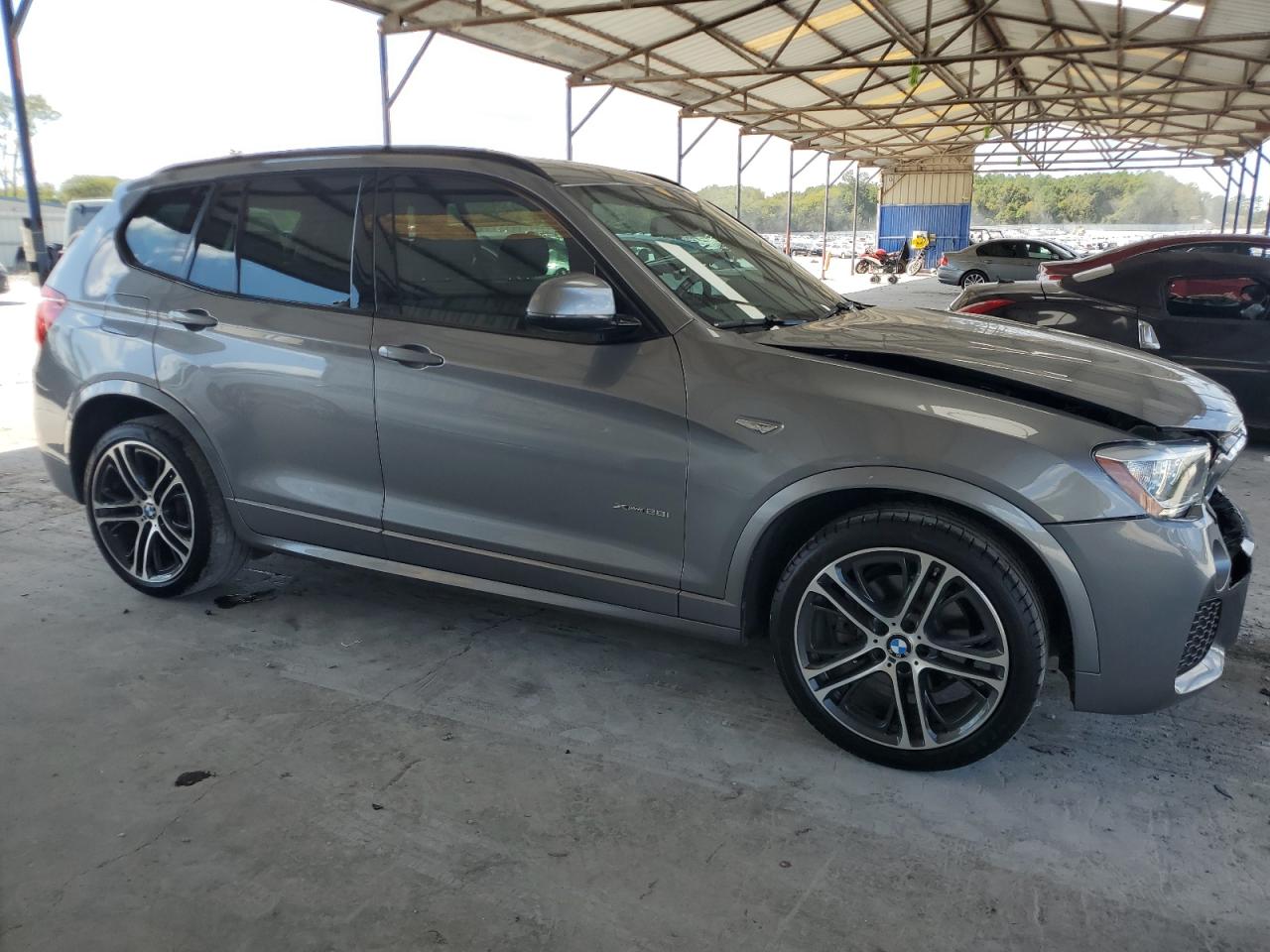 VIN 5UXWX9C37H0W69487 2017 BMW X3 no.4