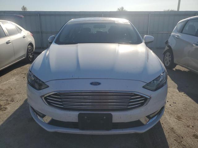 Седани FORD FUSION 2017 Білий