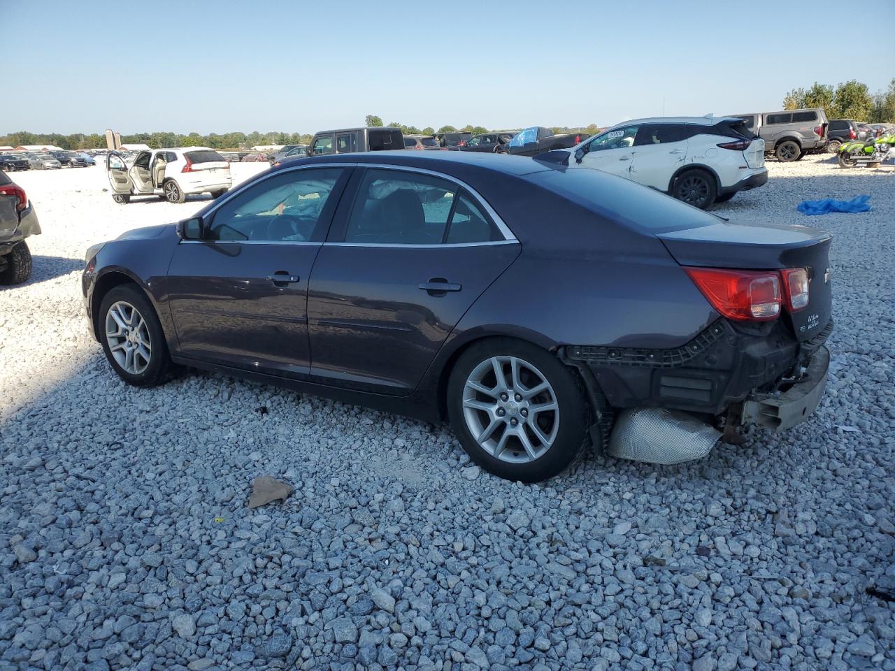 1G11C5SL4FF132709 2015 CHEVROLET MALIBU - Image 2