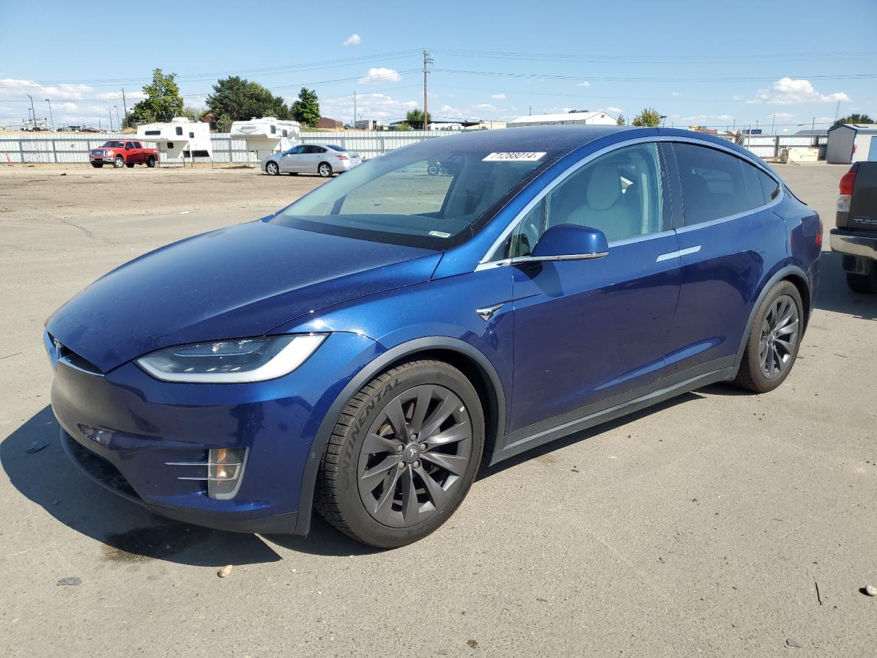 5YJXCDE2XJF119636 2018 TESLA MODEL X - Image 1