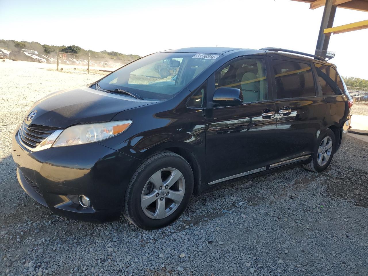 5TDKK3DC1FS583161 2015 TOYOTA SIENNA - Image 1