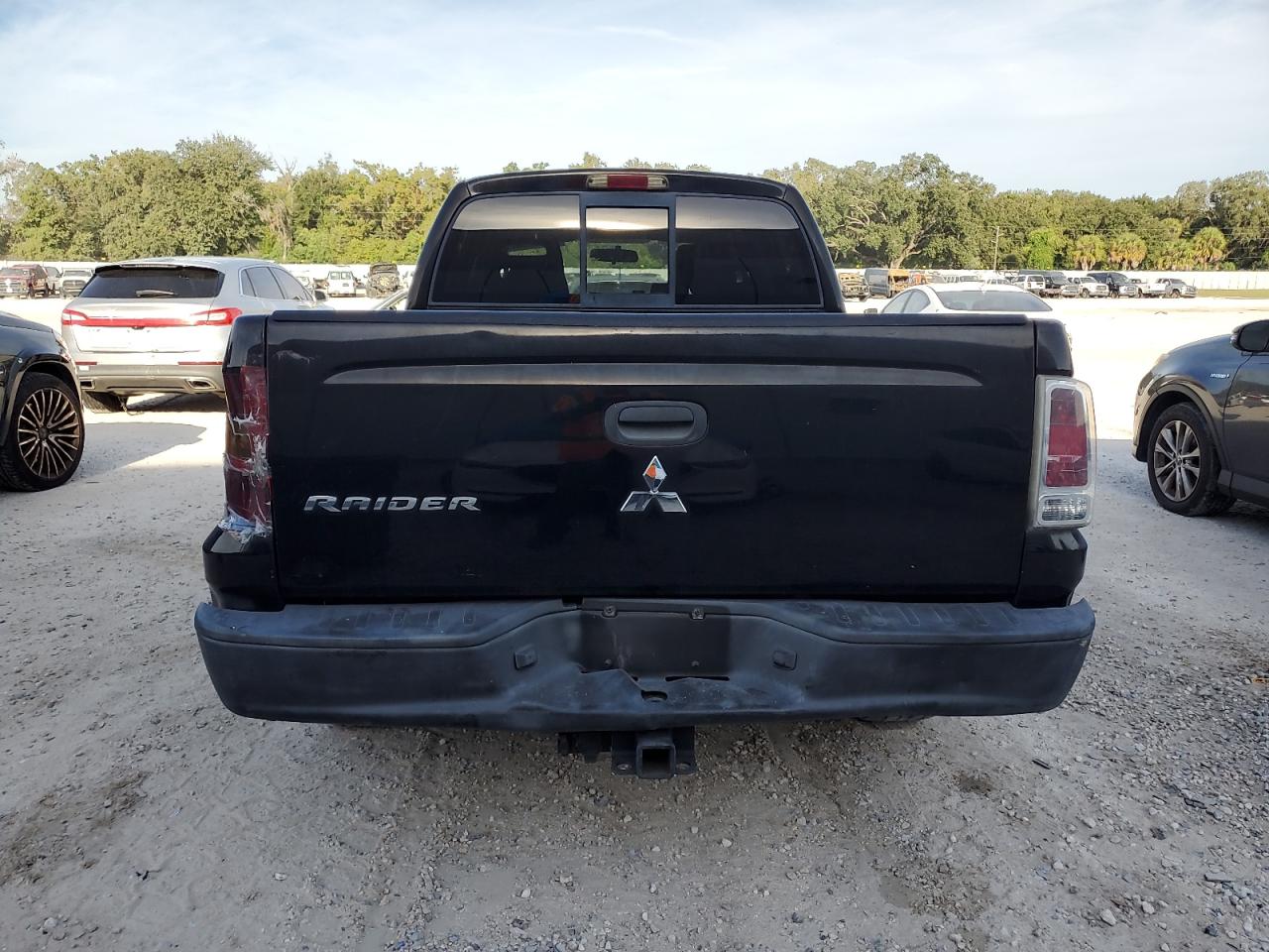 2006 Mitsubishi Raider Durocross VIN: 1Z7HC38K46S579951 Lot: 73060254