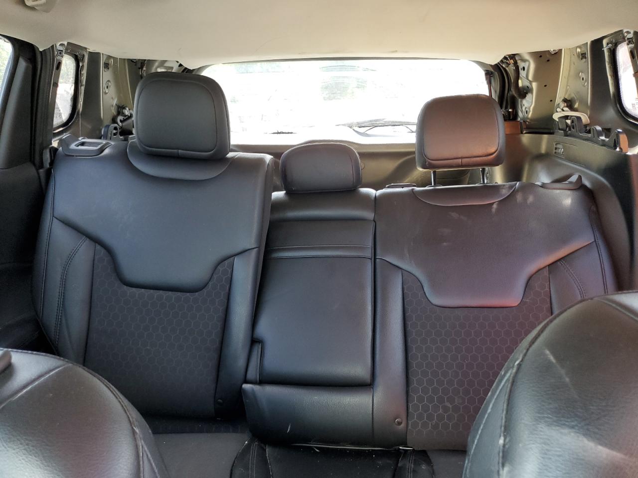 2019 Jeep Compass - Image 10