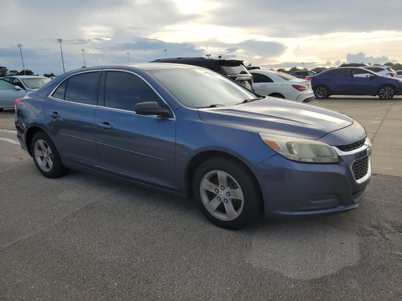 2014 Chevrolet Malibu - Image 4