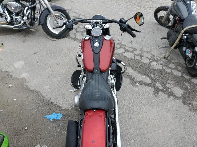 undisplay HARLEY-DAVIDSON FL 2013 Червоний