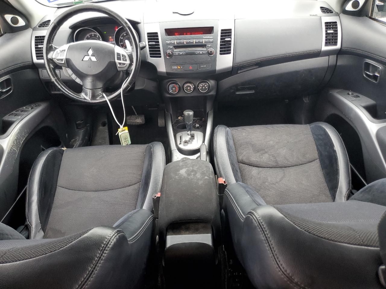 JA4AS3AW0BU026932 2011 Mitsubishi Outlander Se